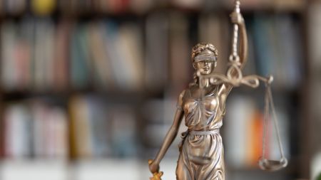 KI-Halluzinationen vor Gericht: Ein neues Problem