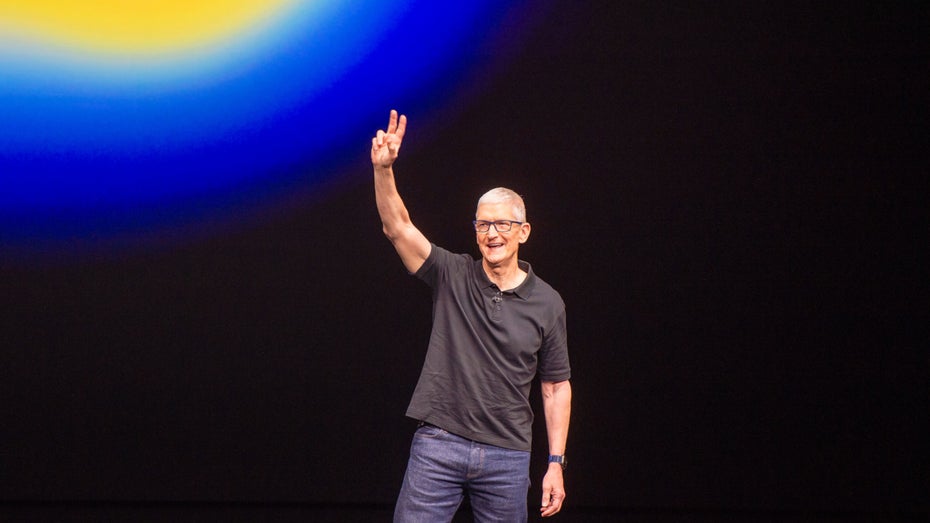 Tim Cook tritt als Apple-CEO zurück