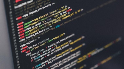 Dynamic Software Development through AI