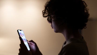 Consumer advocates against social media ban for children