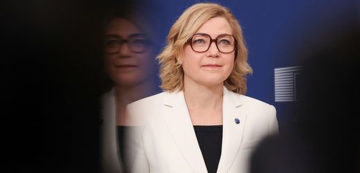 EU-Kommissarin kritisiert Tech-Riesen für Migrationskrise