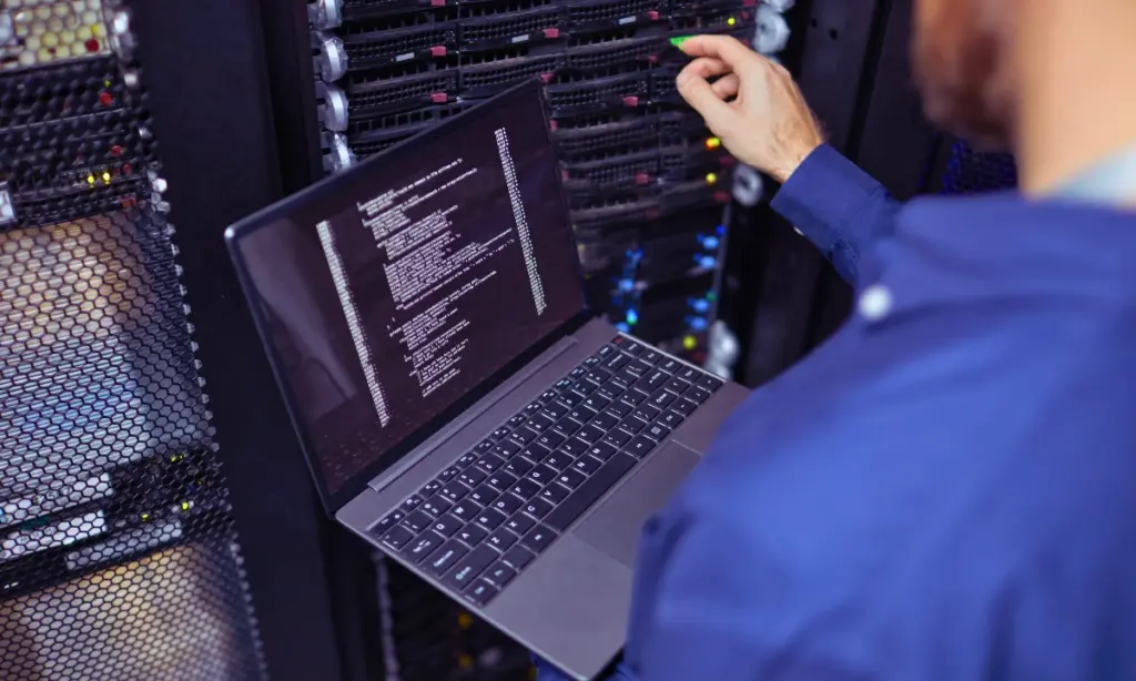 Optimal Server Lifecycles for Businesses