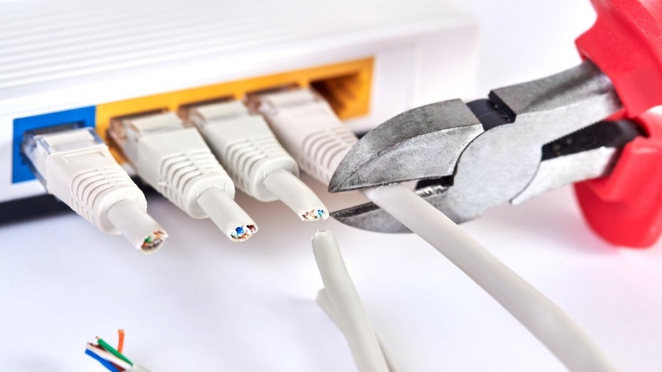 T-Mobile responds to cyberattacks with drastic measures
